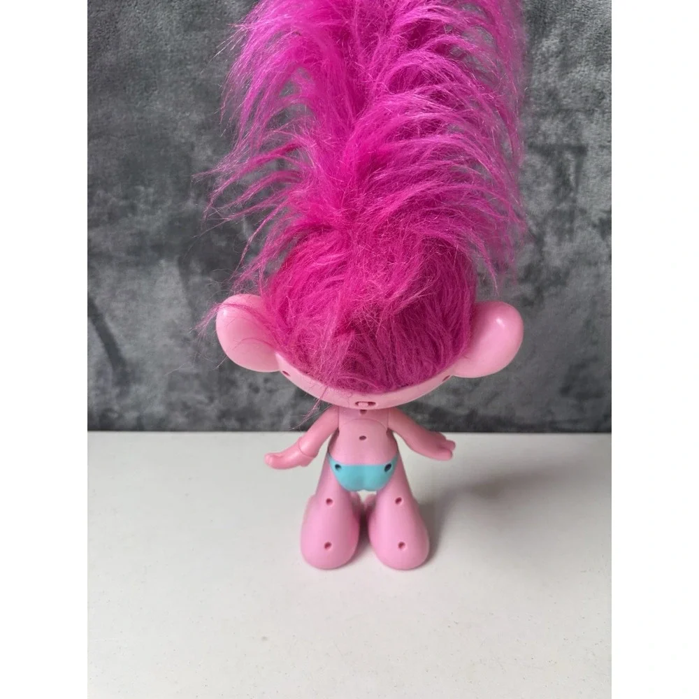Trolls World Tour Dancing Interactive Poppy Doll & Moving Hair DreamWorks Works